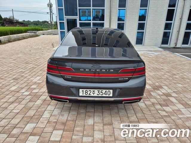 Genesis G90 из Кореи Encar