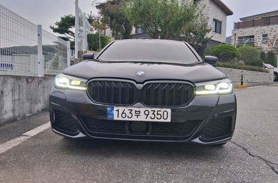 BMW 5-Series 520i M Sport — пробег 57 100 км — фото 3 из 5