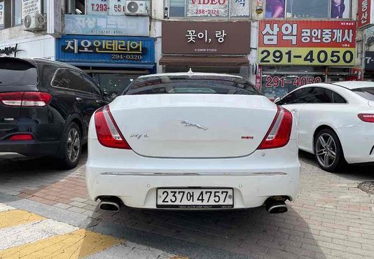 Jaguar XJ 2.0 Luxury LWB X351 — пробег 13 000 км — фото 3 из 5