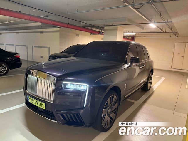 Rolls-Royce Cullinan 6.7 V12 — пробег 12 000 км — фото 2 из 5