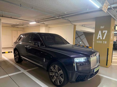 Rolls-Royce Cullinan 6.7 V12 — пробег 12 000 км — фото 3 из 5