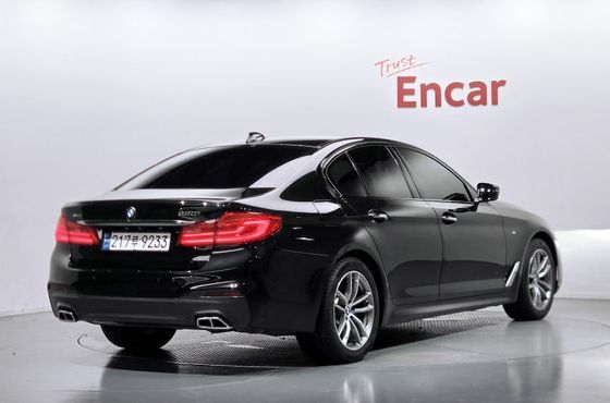 BMW 5-Series 530i xDrive M Sport Package Plus — пробег 184 528 км — фото 2 из 5