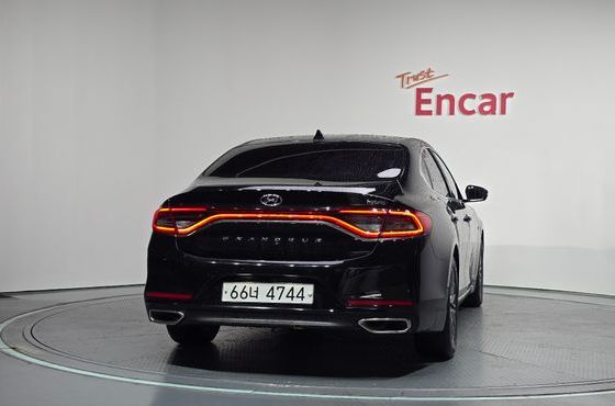 Hyundai Grandeur Exclusive Special — пробег 144 764 км — фото 4 из 5