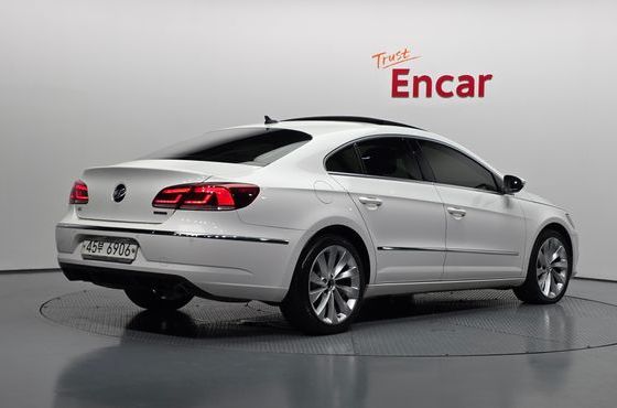 Volkswagen CC 2.0 TDI BlueMotion 4MOTION — пробег 115 927 км — фото 2 из 5