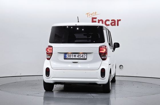 Kia RAY Van Prestige — пробег 95 780 км — фото 4 из 5