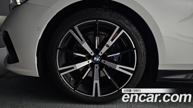 BMW 5-Series 530i xDrive M Sport — пробег 5 696 км — фото 5 из 5