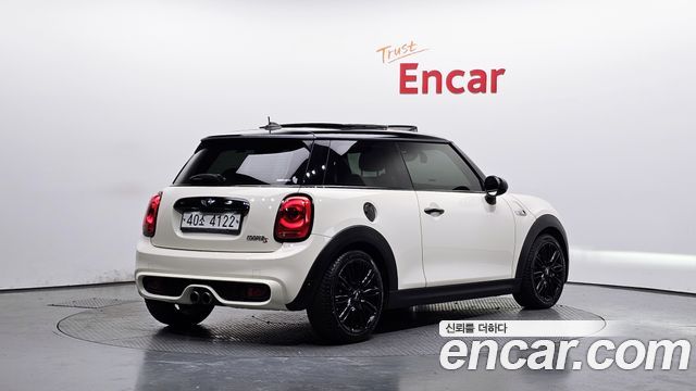 Mini Cooper из Кореи Encar