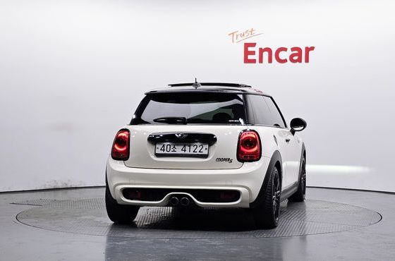 Mini Cooper Standard Third Generation — пробег 77 952 км — фото 4 из 5
