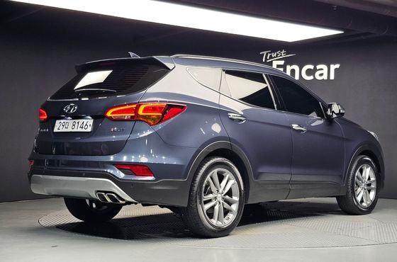 Hyundai Santafe Diesel 2.0 2WD Exclusive — пробег 195 407 км — фото 2 из 5
