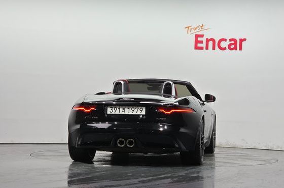 Jaguar F-TYPE P380 R-Dynamic Convertible X152 — пробег 92 603 км — фото 4 из 5