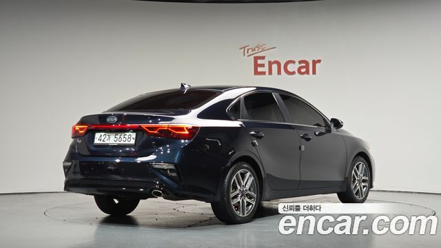 Kia K3 из Кореи Encar