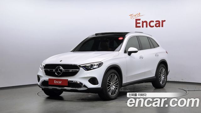 Mercedes-Benz GLC-Class GLC 300 4MATIC Avantgarde — пробег 4 559 км — фото 1 из 5
