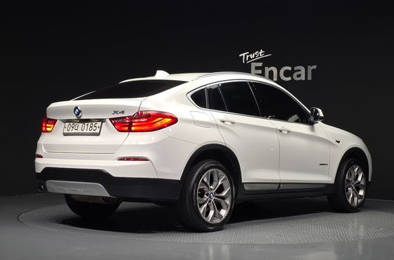 BMW X4 xDrive20d — пробег 197 134 км — фото 2 из 5