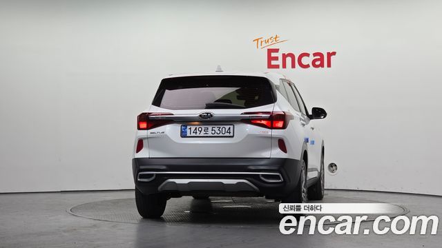 Kia Seltos из Кореи Encar