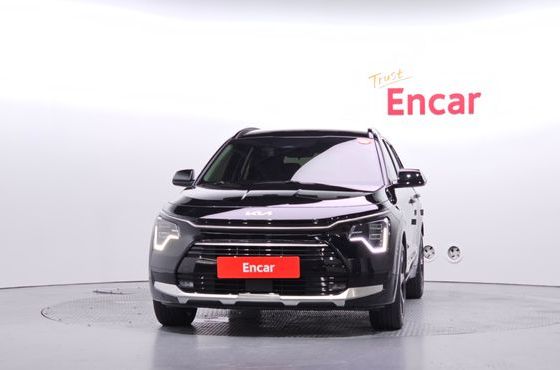 Kia Niro Trendy — пробег 31 859 км — фото 3 из 5