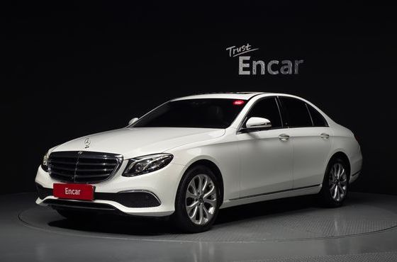 Mercedes-Benz E-Class E300 Exclusive — пробег 98 979 км — фото 1 из 5