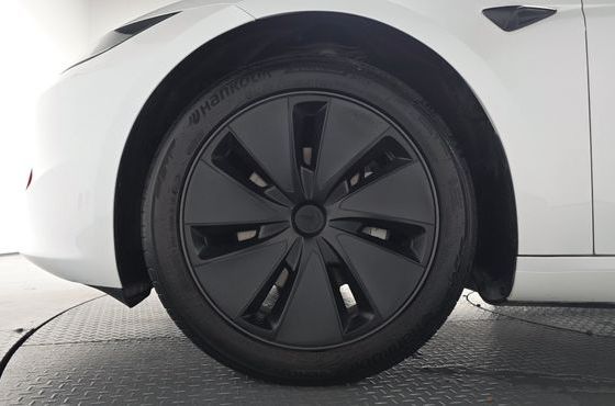 Tesla Model 3 RWD — пробег 22 964 км — фото 5 из 5