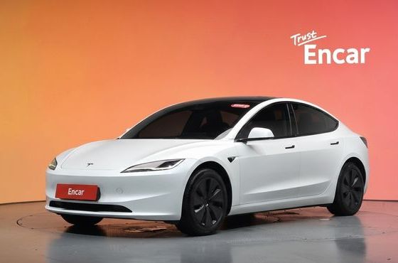 Tesla Model 3 RWD — пробег 22 964 км — фото 1 из 5