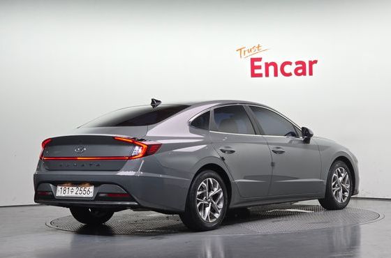 Hyundai Sonata 2.0 Premium — пробег 37 322 км — фото 2 из 5