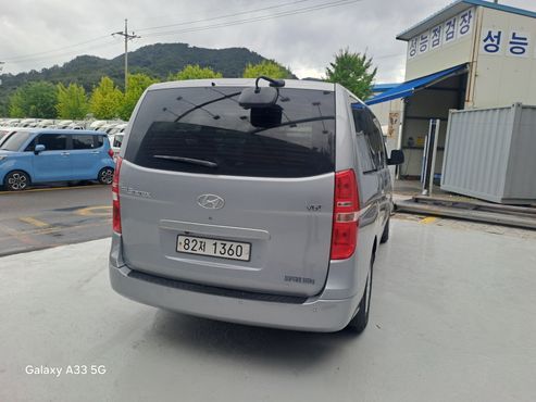 Hyundai Starex Van 3-Seater Smart — пробег 43 346 км — фото 2 из 5
