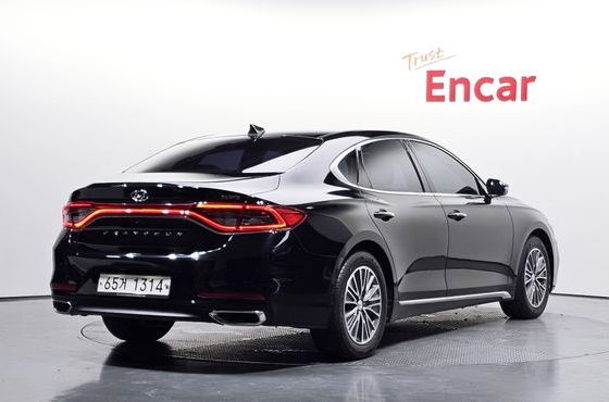 Hyundai Grandeur Premium — пробег 35 105 км — фото 2 из 5