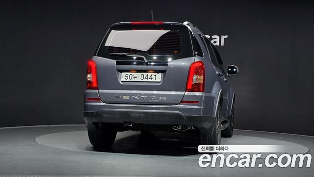 Ssangyong Rexton из Кореи Encar