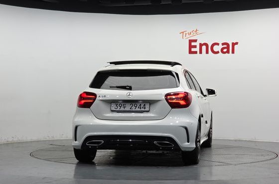 Mercedes-Benz A-Class A200 AMG Line — пробег 64 324 км — фото 4 из 5