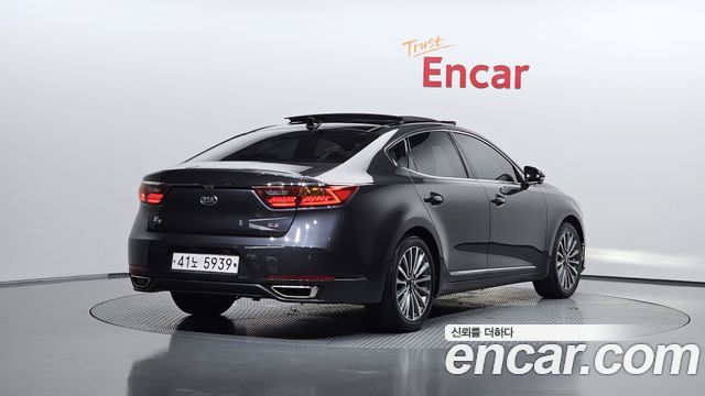 Kia K7 из Кореи Encar