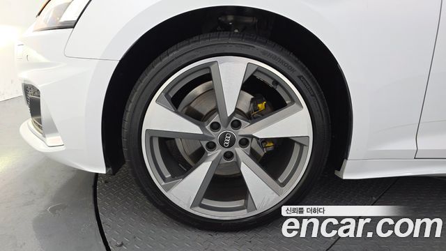 Audi A5 из Кореи Encar