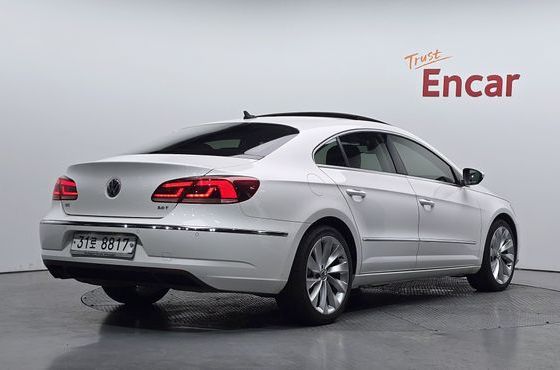 Volkswagen CC 2.0 TSI — пробег 176 096 км — фото 2 из 5