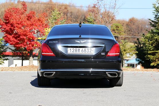 Genesis EQ900 3.3 T-GDI AWD Premiun Luxury — пробег 83 947 км — фото 4 из 5