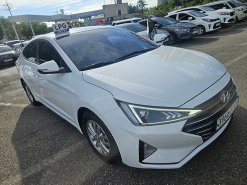 Hyundai AVANTE 1.6 LPi Smart — пробег 107 844 км — фото 2 из 5