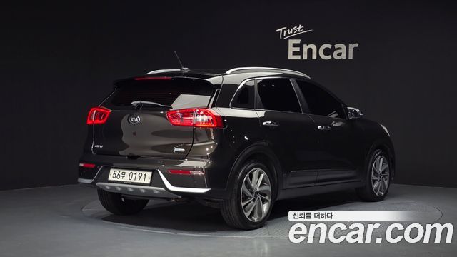 Kia Niro Noblesse — пробег 153 136 км — фото 2 из 5