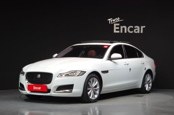 Jaguar XF 20d Portfolio — пробег 87 734 км — фото 1 из 5