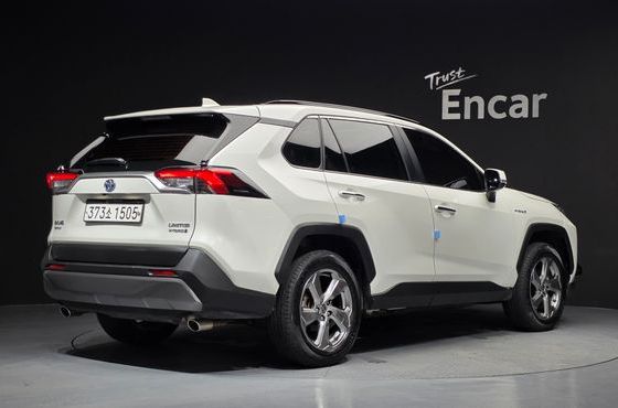 Toyota RAV4 2.5 4WD Hybrid — пробег 23 022 км — фото 2 из 5