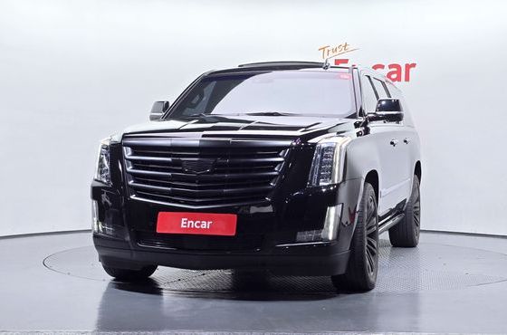 Cadillac Escalade 6.2 4th — пробег 102 904 км — фото 3 из 5