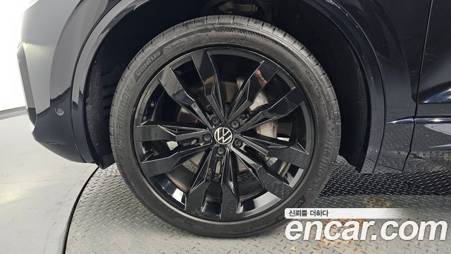 Volkswagen Touareg из Кореи Encar