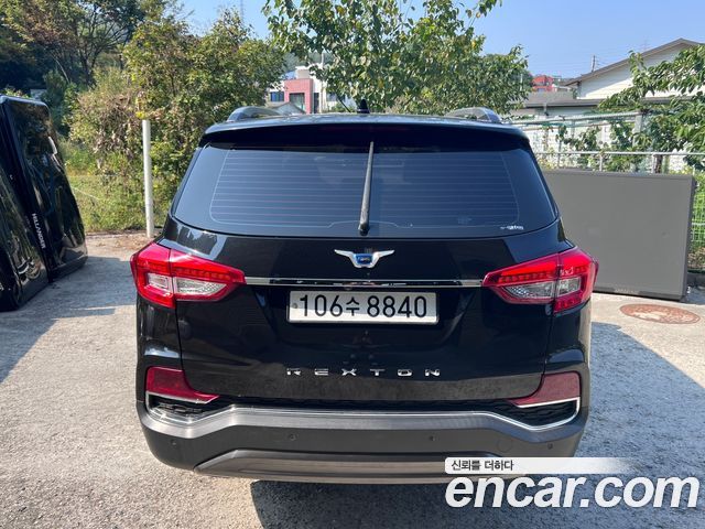 Ssangyong Rexton из Кореи Encar