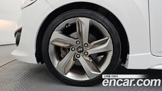 Hyundai Veloster из Кореи Encar