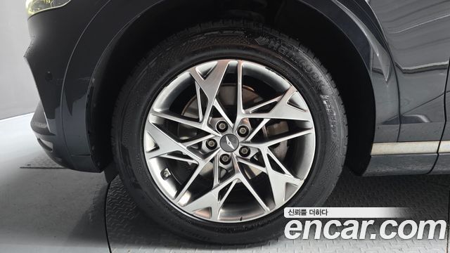 Genesis GV70 из Кореи Encar