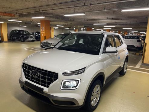 Hyundai Venue 1,6 Premium — пробег 1 км — фото 1 из 5