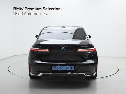 BMW i7 eDrive 50 M Sport — пробег 22 556 км — фото 4 из 5