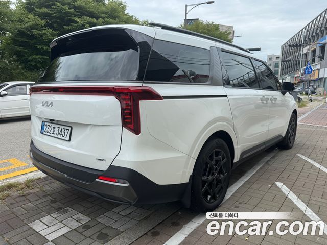 Kia Carnival HEV 9seater Gravity — пробег 19 005 км — фото 2 из 5