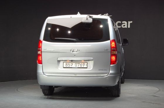 Hyundai Starex Van 3-Seater Smart — пробег 140 769 км — фото 4 из 5
