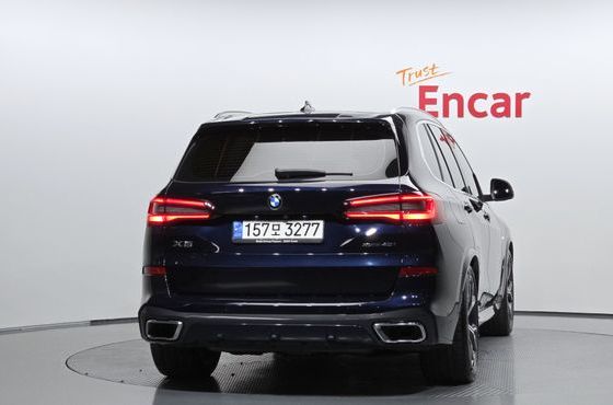 BMW X5 xDrive 40i M Sport — пробег 85 493 км — фото 4 из 5