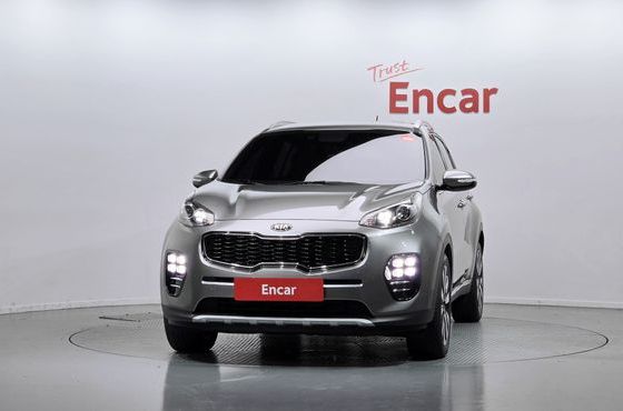 Kia Sportage Diesel 2.0 2WD Style Edition — пробег 134 756 км — фото 3 из 5