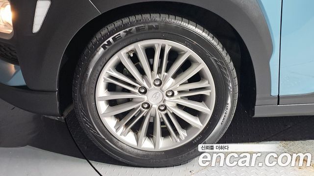 Hyundai Kona из Кореи Encar