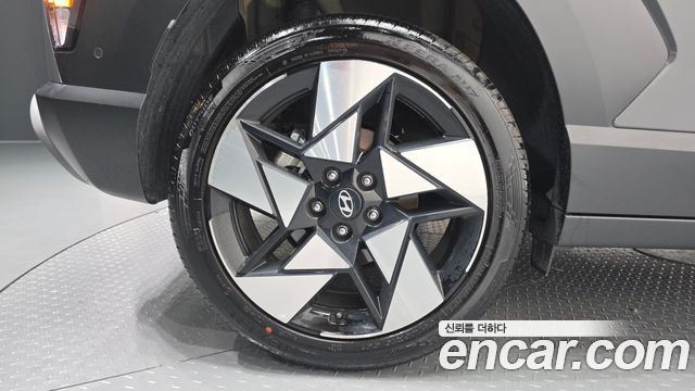 Hyundai Kona из Кореи Encar