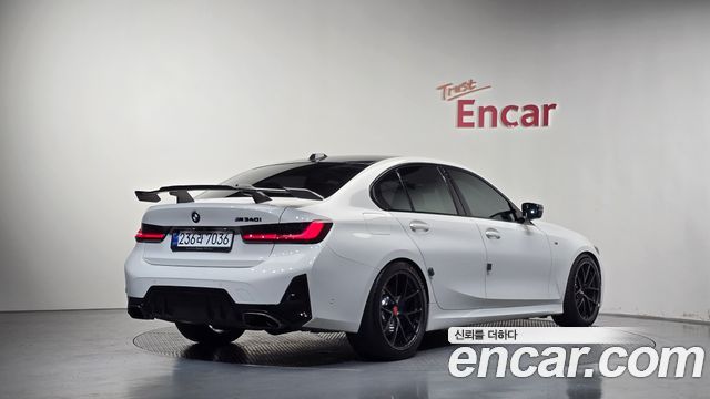 BMW 3-Series из Кореи Encar