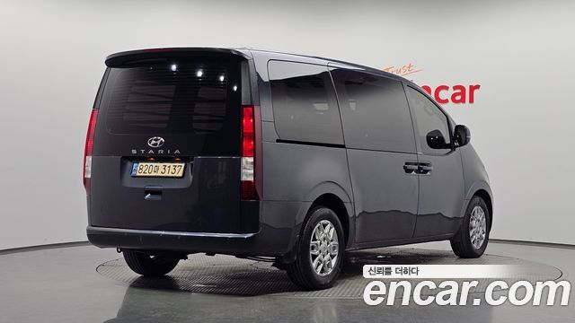 Hyundai Staria из Кореи Encar